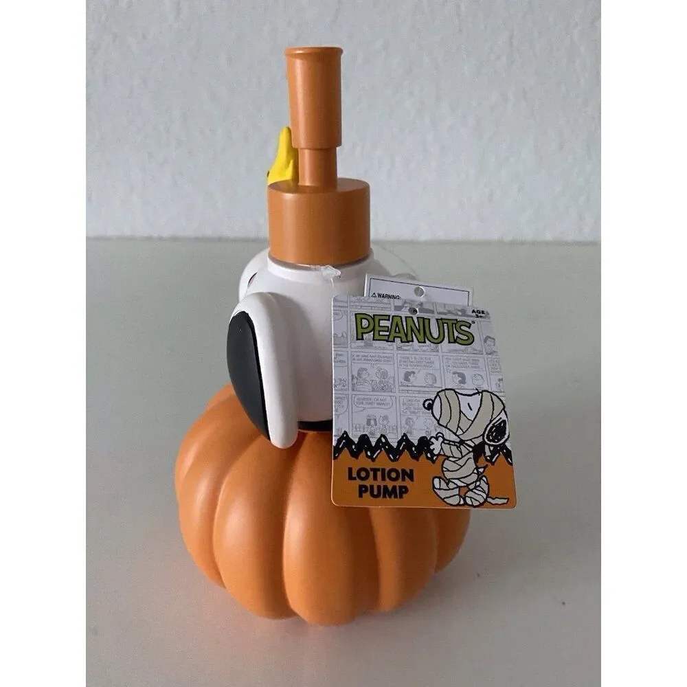 Peanuts Snoopy Woodstock Halloween Jack O Lantern Soap Lotion Pump Dispenser NEW